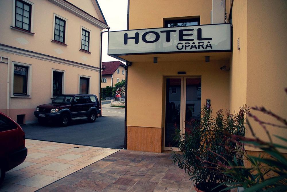 Hotel Opara Trebnje Exteriér fotografie